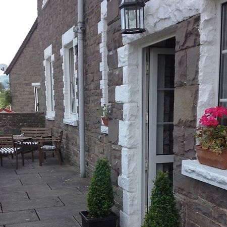 Ty Croeso Boutique B&B Crickhowell Exteriör bild