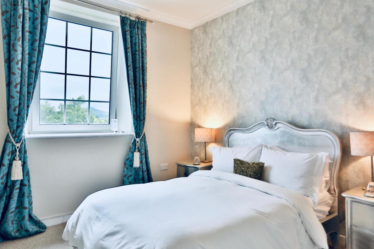 Ty Croeso Boutique B&B Crickhowell Exteriör bild